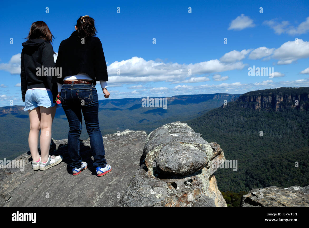 Standing near the edge of cliff hi-res stock photography and images - Alamy