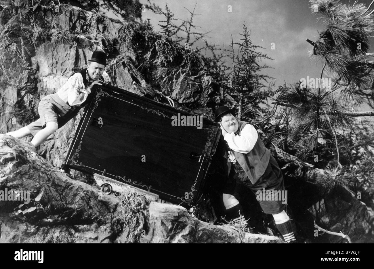 Laurel and hardy piano hi-res stock photography and images - Alamy