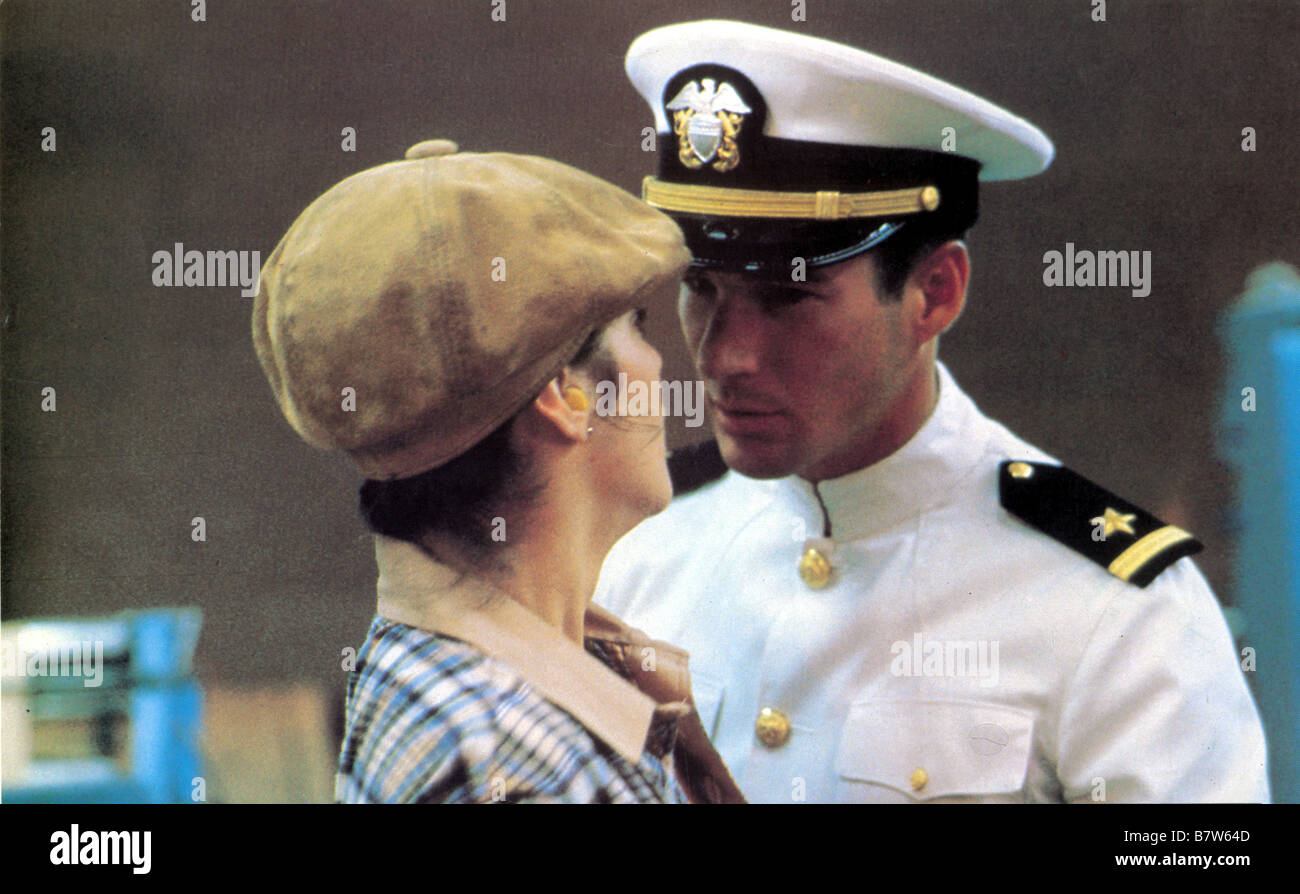 An Officer and a Gentleman  Year: 1982  USA Debra Winger, Richard Gere  Director : Taylor Hackford Stock Photo