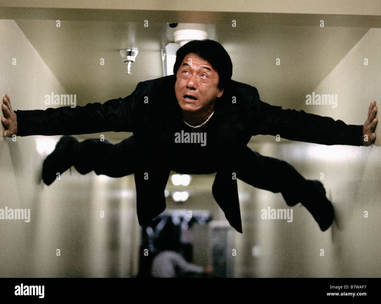Rush hour 2 2001 jackie chan hi-res stock photography and images - Alamy