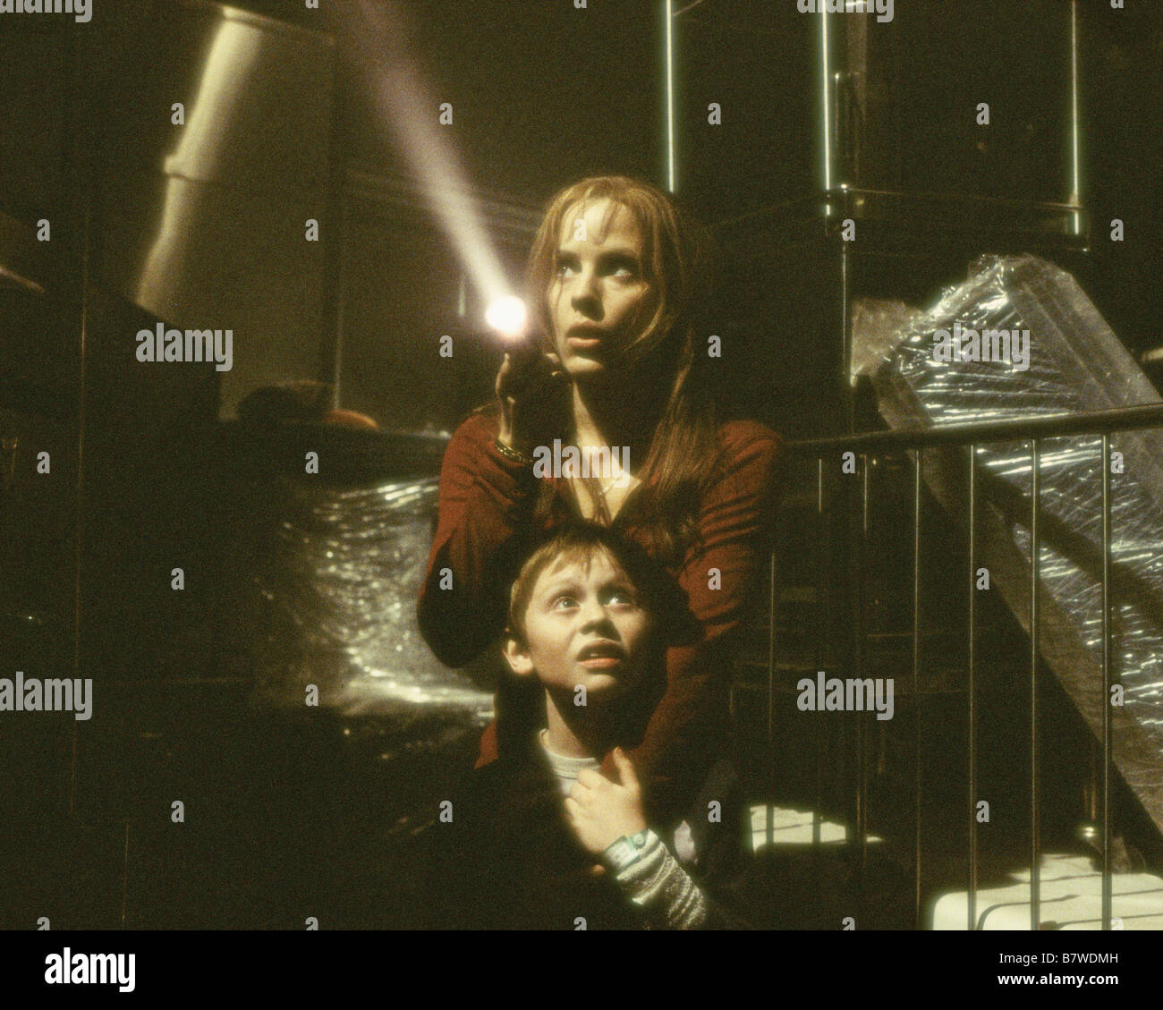 Nuits De Terreur Darkness Falls Year 03 Usa Australia Emma Caulfield Lee Cormie Director Jonathan Liebesman Stock Photo Alamy Nuits De Terreur Darkness Falls Year 03 Usa Australia Emma Caulfield Lee Cormie Director Jonathan Liebesman Stock Photo Alamy