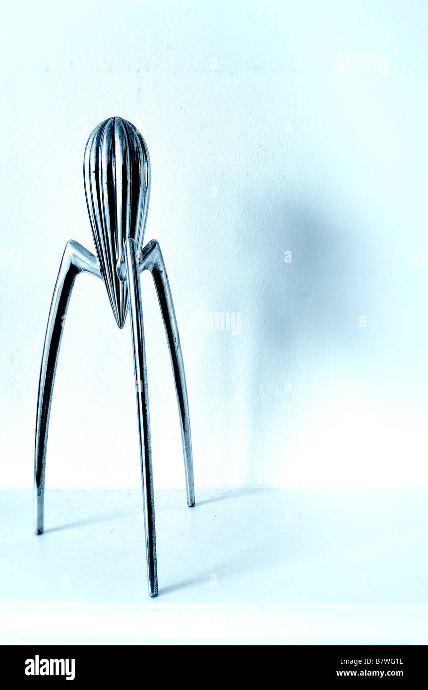 Juicy Salif by Philippe Starck | ramp.space