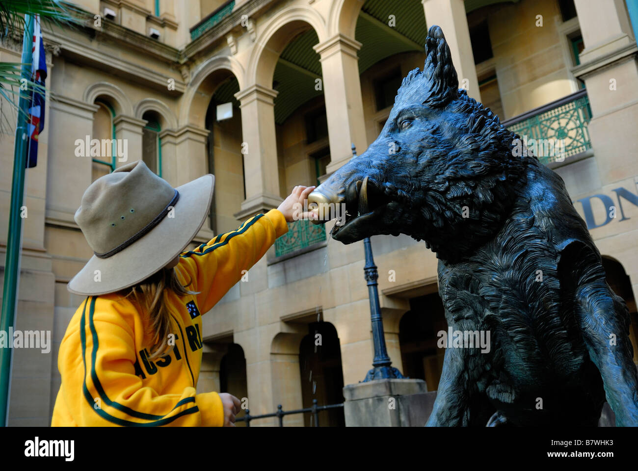 Pig sculpture statue hires stock photography and images Alamy