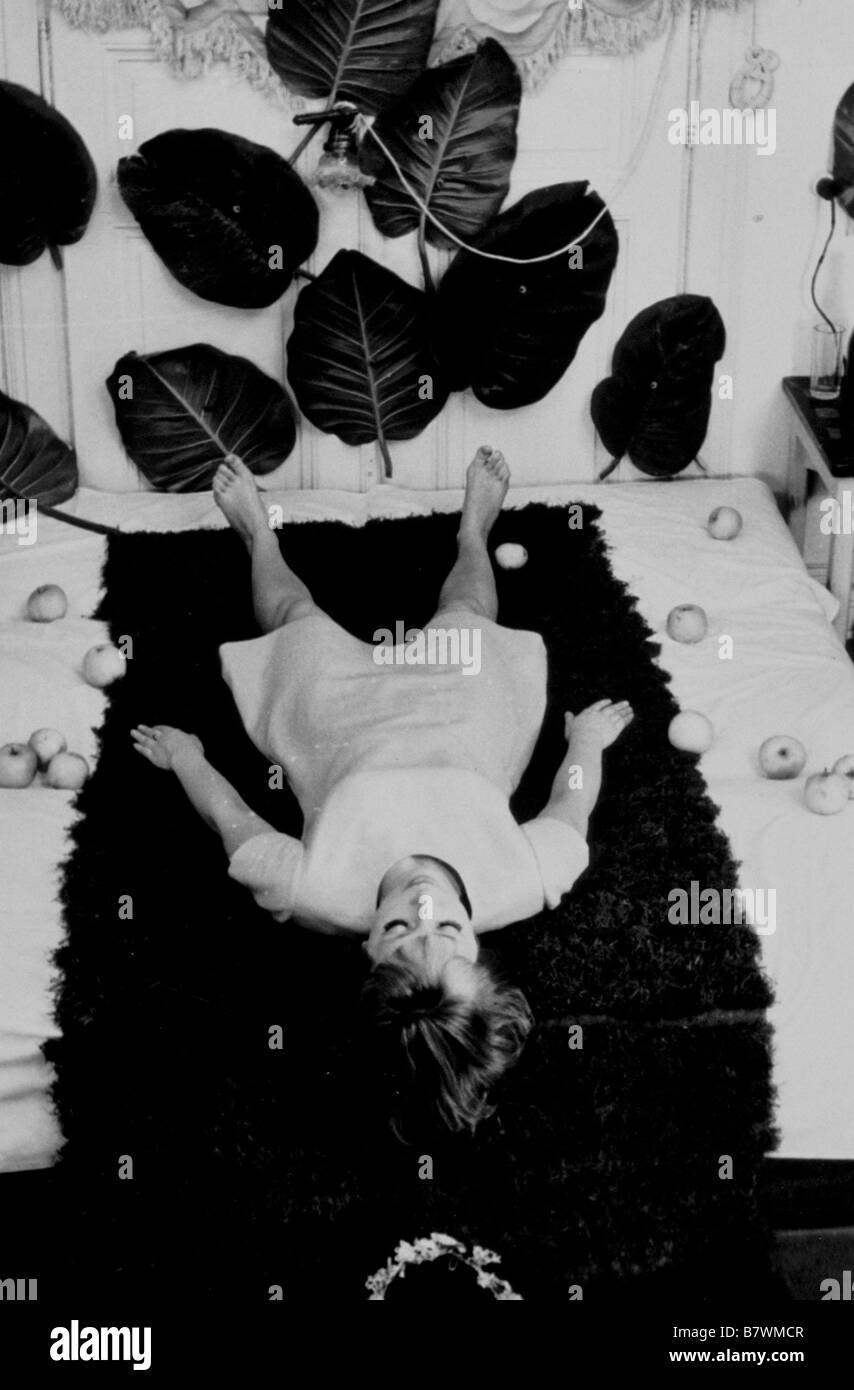 Sedmikrasky Daisies Year 1966 Czechoslovakia Director Vera