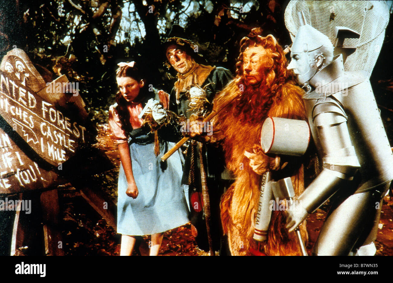 The Wizard of Oz  Year: 1939 USA Judy Garland, Ray Bolger, Bert Lahr, Jack Haley,  Director: Victor Fleming Stock Photo