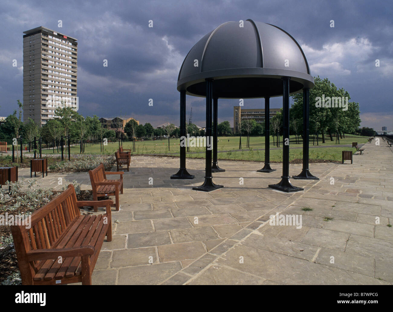 Mcdougal gardens isle of dogs London docklands Stock Photo Alamy