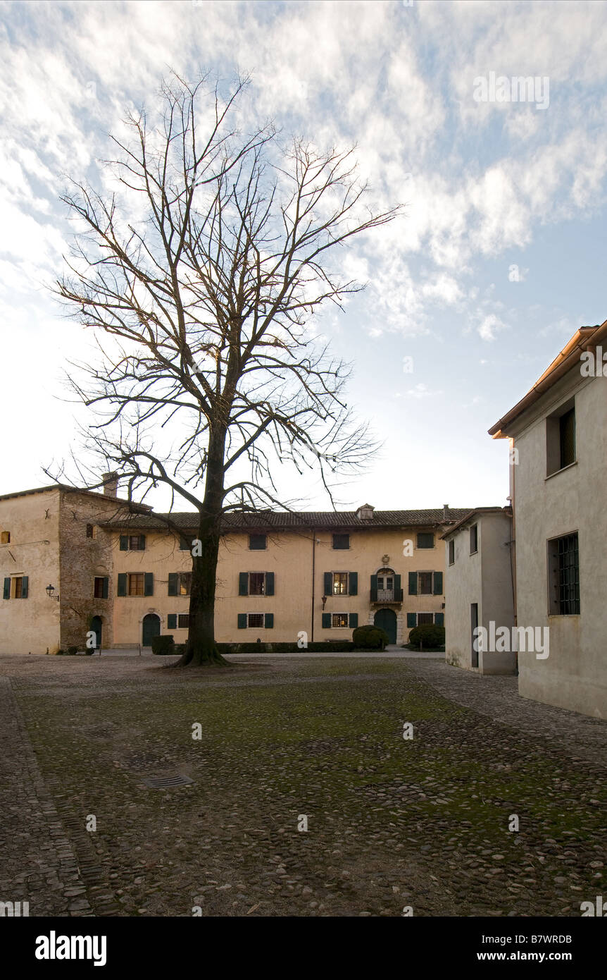 The medieval village of Strassoldo, Italy Stock Photo - Alamy