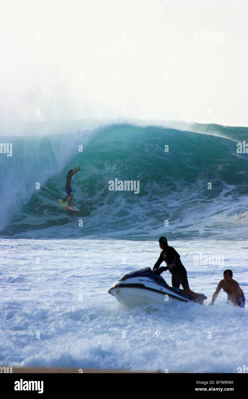 Surfer into a perfect barrel at Pipeline Banzai Beach, Hawaii Usa Stock Photo