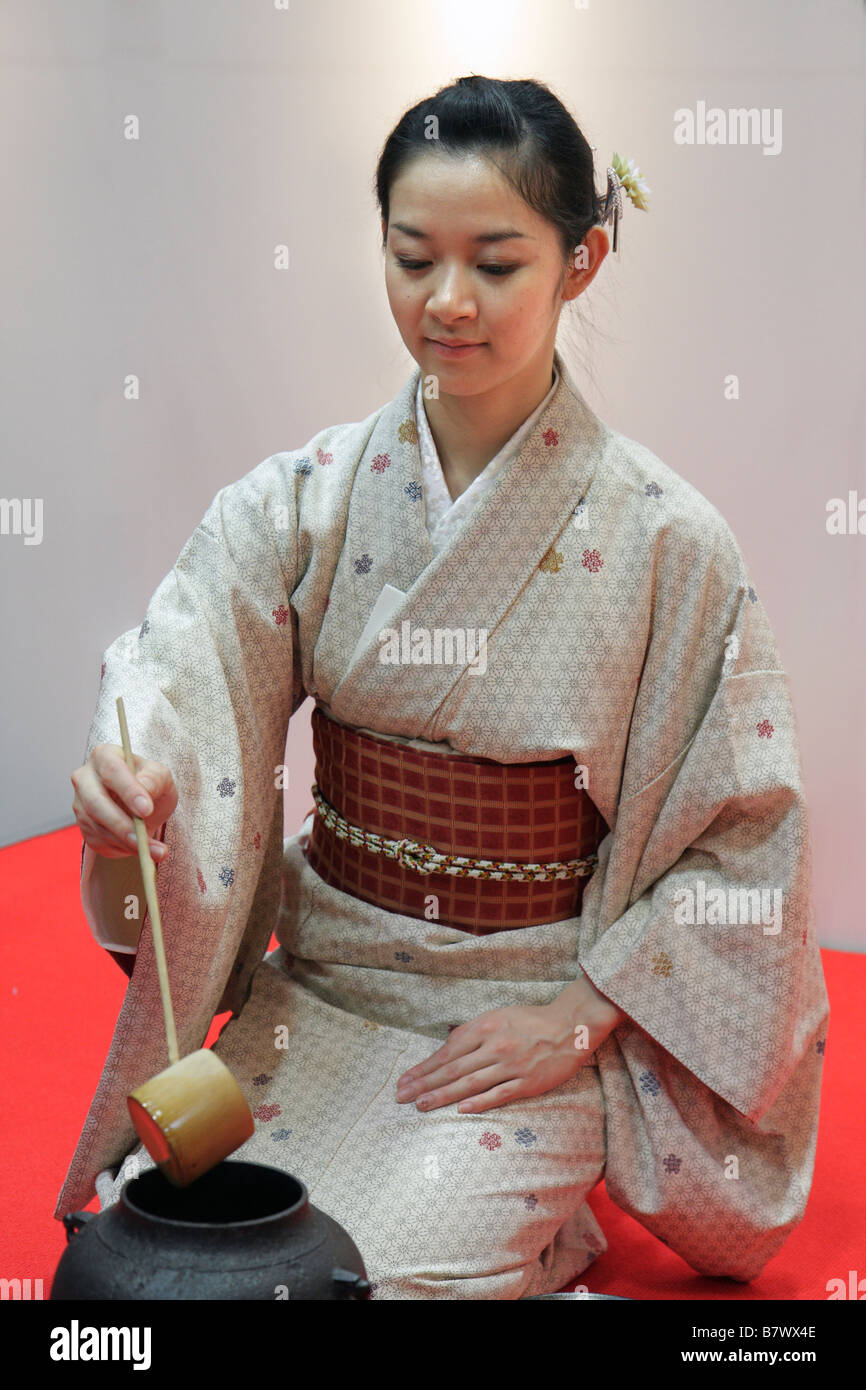 Tea ceremony at Tokyo Day in London 2009 2 Stock Photo