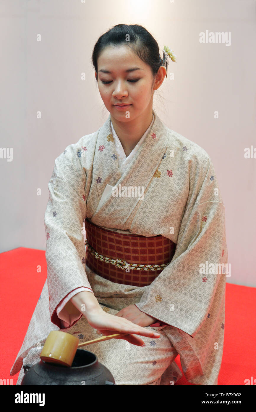 Tea ceremony at Tokyo Day in London 2009 4 Stock Photo