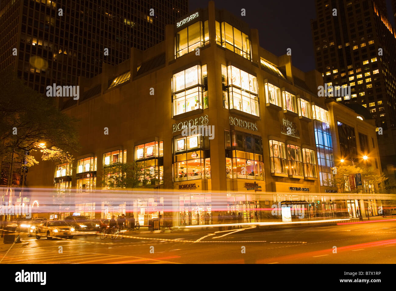 Borders store hi-res stock photography and images - Alamy