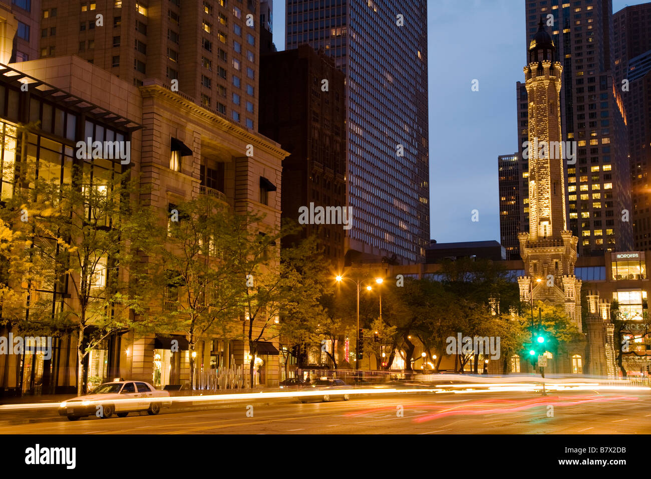 Chicago's Magnificent Mile, Michigan Avenue, at Night Stock Photo - Alamy