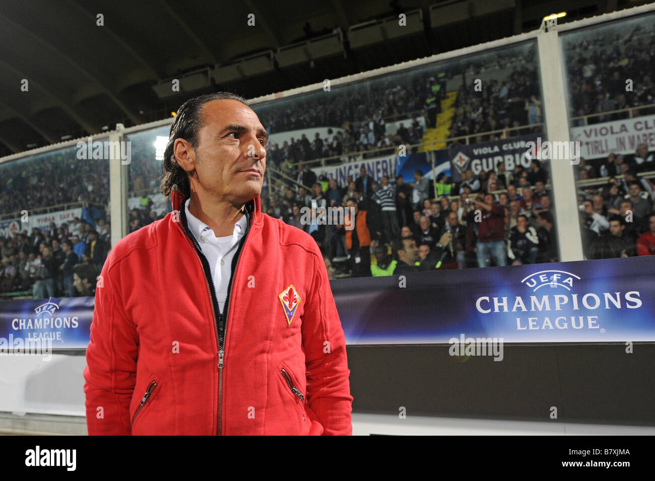 Fiorentina Coach Cesare Prandelli Fiorentina September 30 2008 Football  UEFA Champions League 2008 2009 Fiorentina Italy vs Steaua Bucuresti  Bucarest 0 0 Artemio Franchi Stadium Florence Italy Photo by Enrico  Calderoni AFLO Stock Photo - Alamy