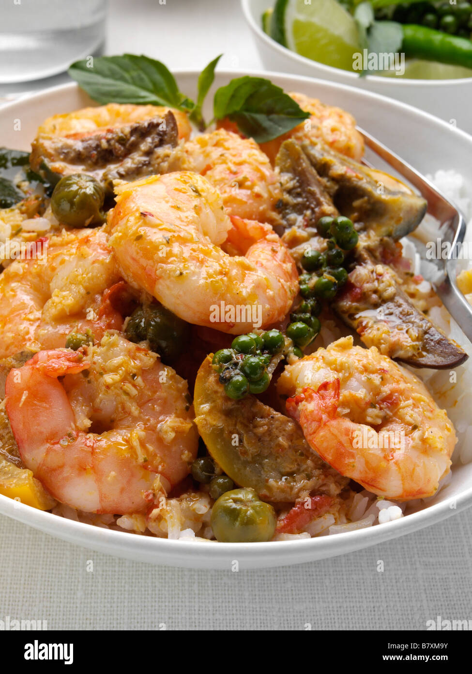 Thai red prawn curry Stock Photo - Alamy