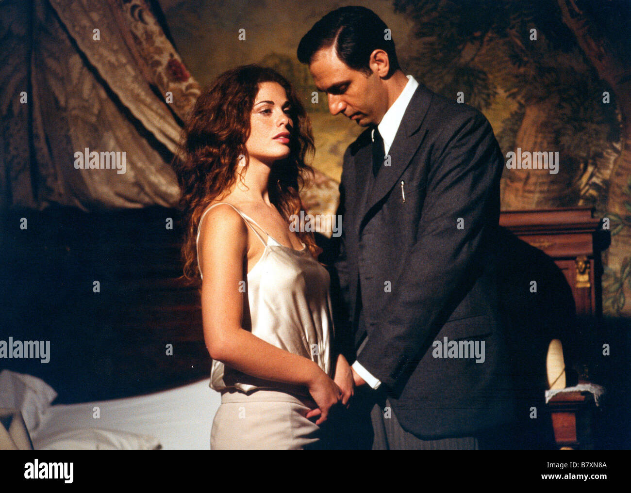 Vanessa incontrada hi-res stock photography and images - Alamy, image size:1300x1017