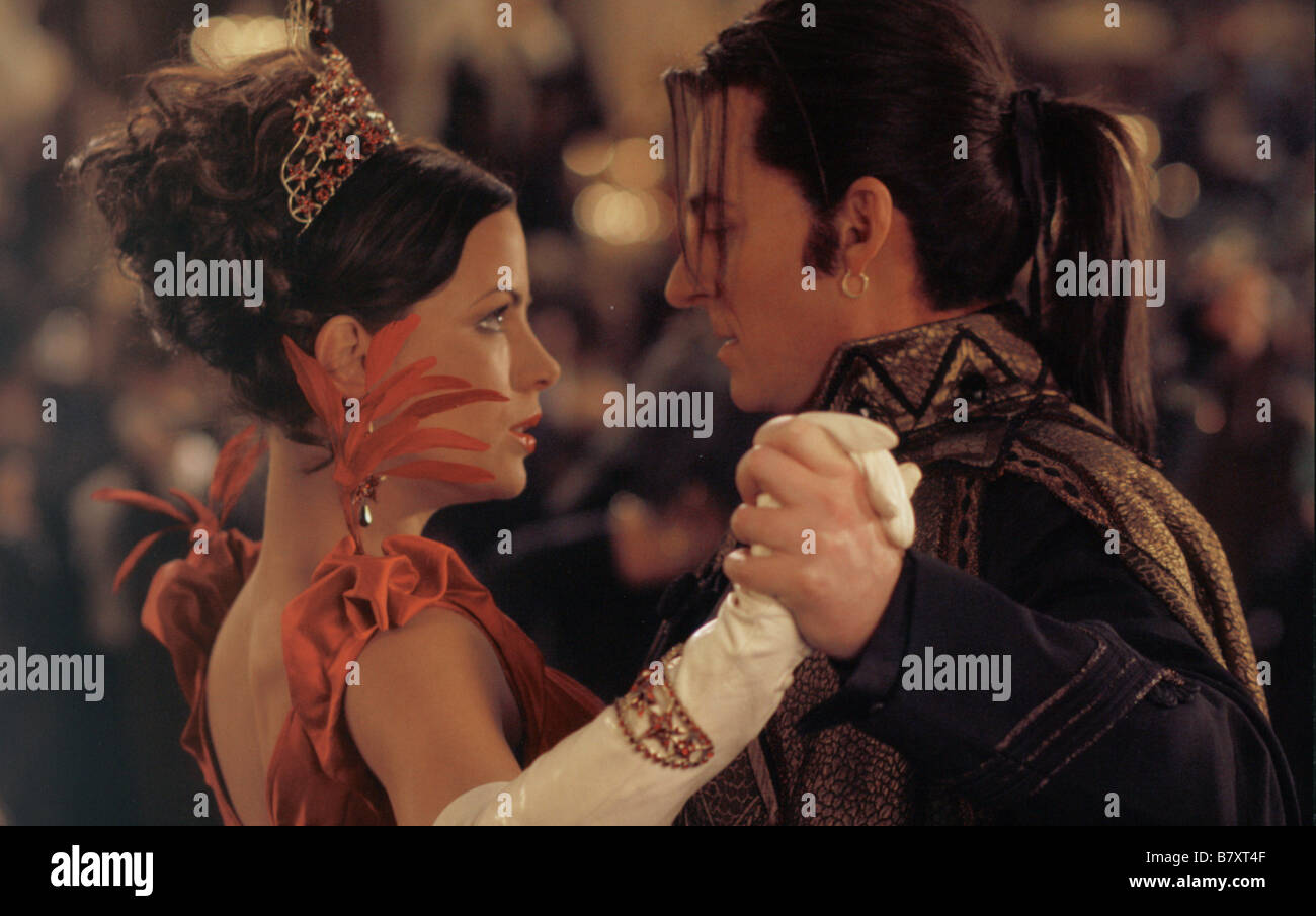 Van Helsing Year 2004 Usa Kate Beckinsale Richard Roxburgh Director Stephen Sommers Stock Photo Alamy