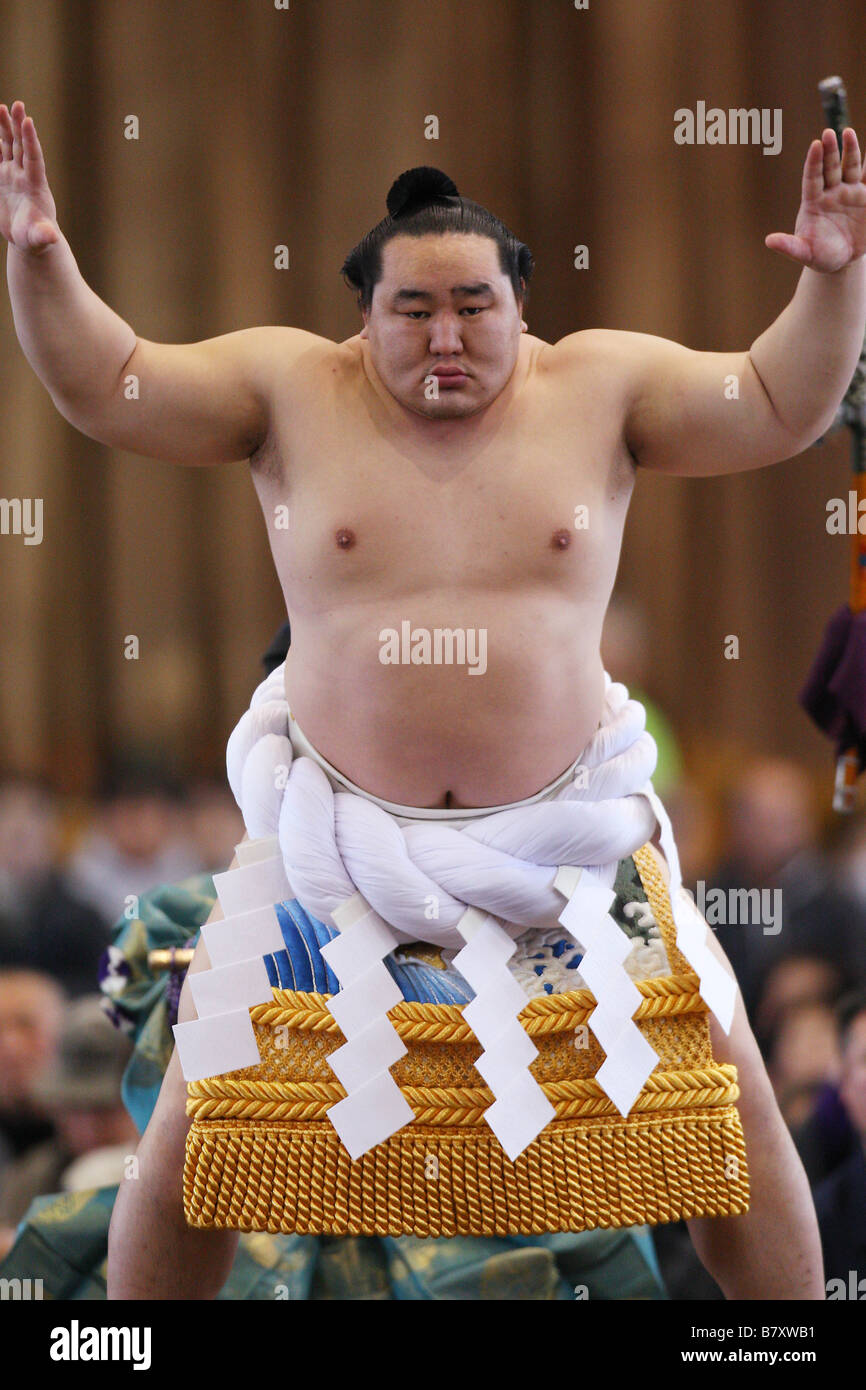 Asashoryu DECEMBER 8 2008 Sumo Sumo Winter Tour 2008 at Saito Gymnasium Miyazaki Japan Photo by AFLO SPORT 1045 EDITORIAL USE ONLY Stock Photo