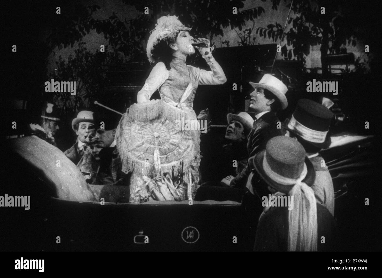 Nana Year: 1926 - France Catherine Hessling Director: Jean Renoir Stock Photo