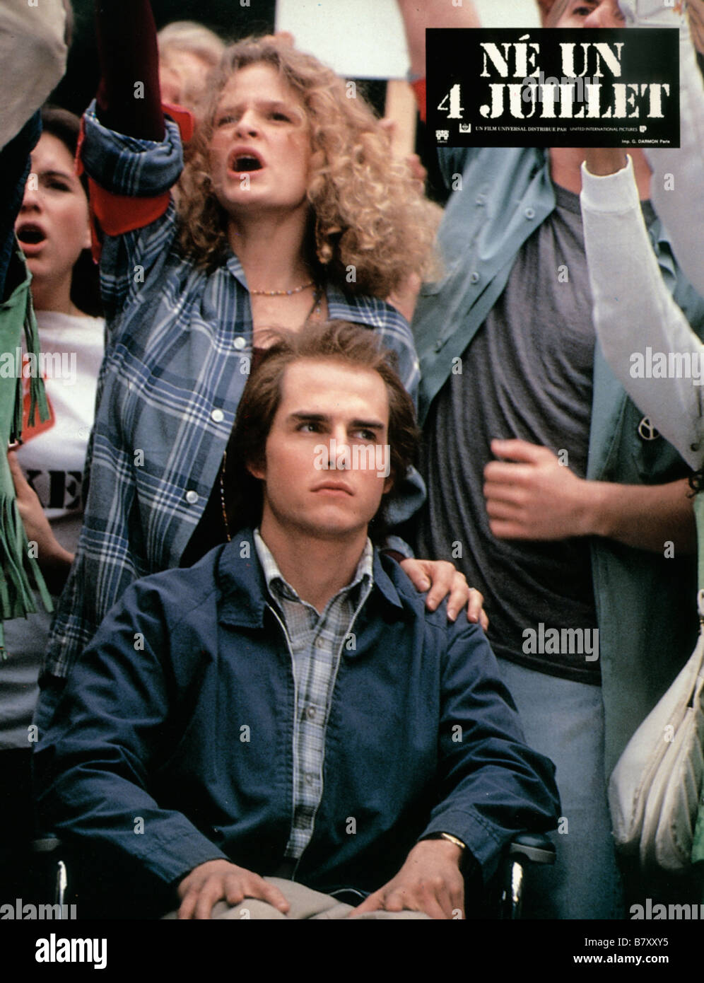 oliver stone born on the fourth of july