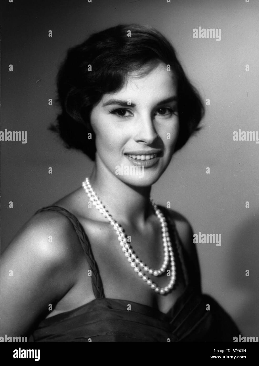 Antonella Lualdi (born 1931 (born in Beirut, Lebanon) Antonella Lualdi (born 1931 (born in Beirut, Lebanon)