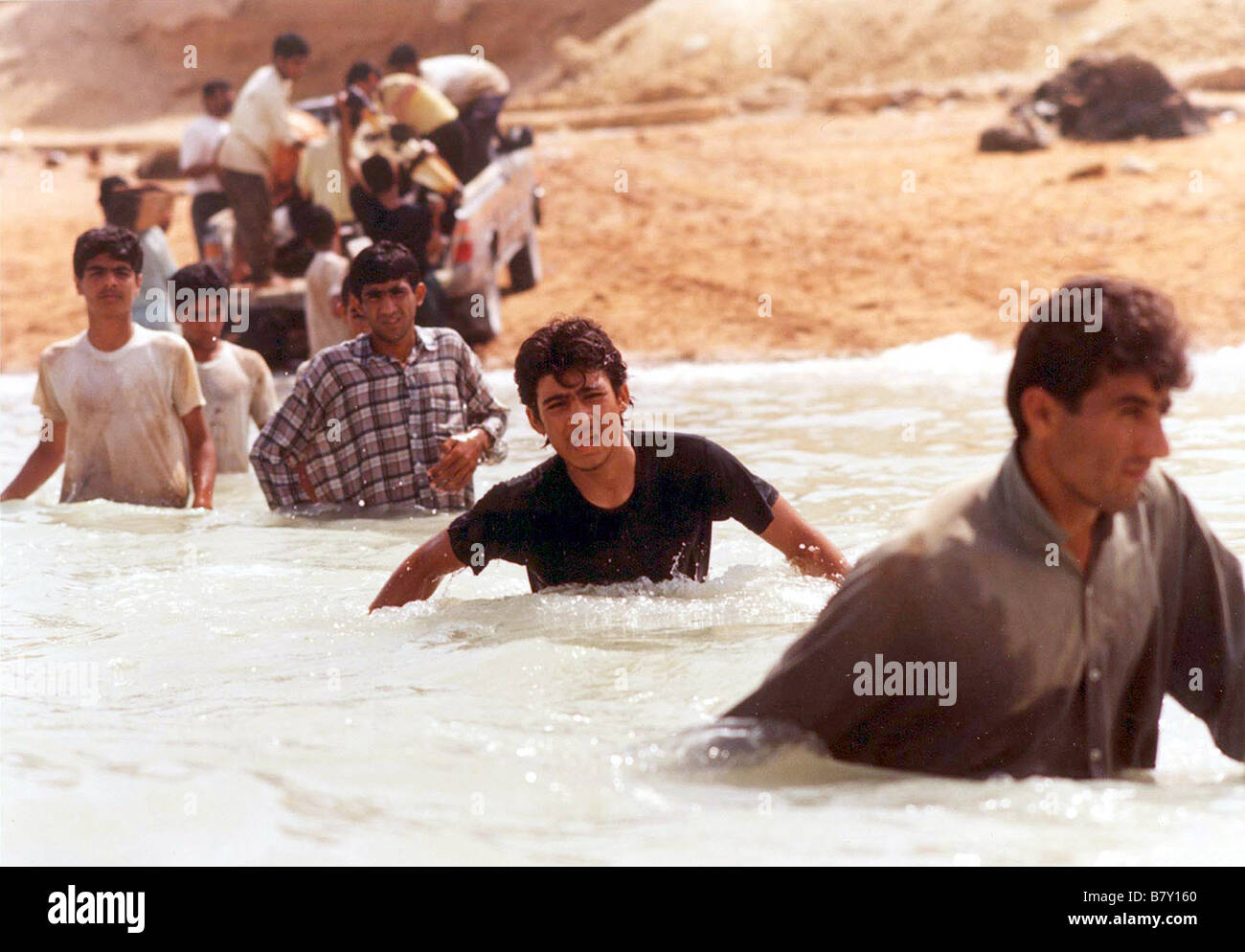 La vie sur l'eau Jazireh ahani  Year: 2005 - Iran Director: Mohammad Rasoulof Stock Photo