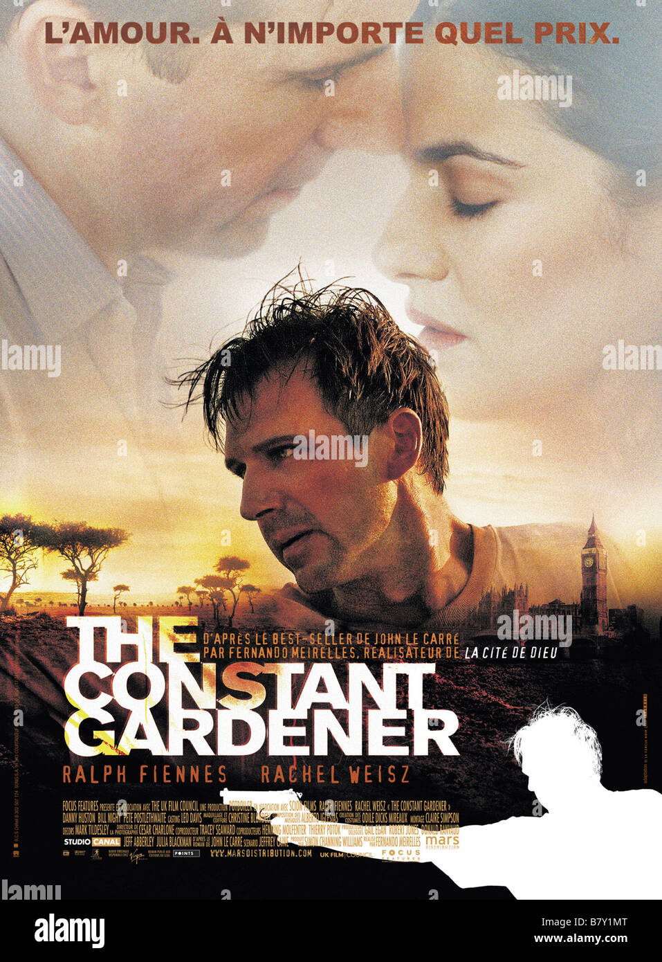 The constant gardener Year: 2005 - UK Affiche / poster Ralph Fiennes  Director: Fernando Meirelles Stock Photo