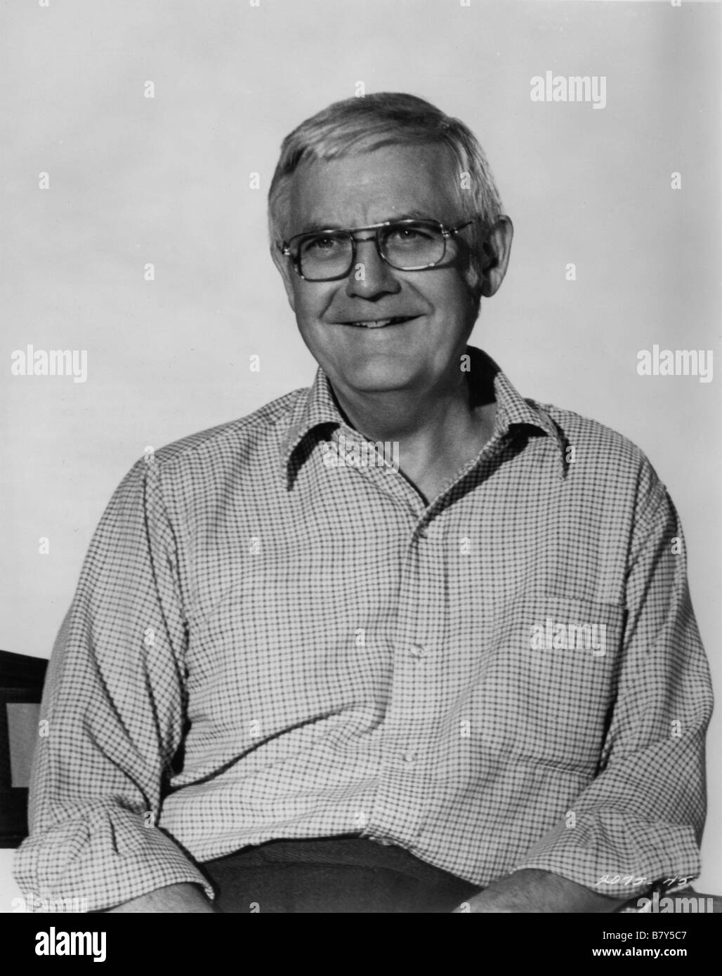 Robert Wise Robert Wise Robert Wise on the set