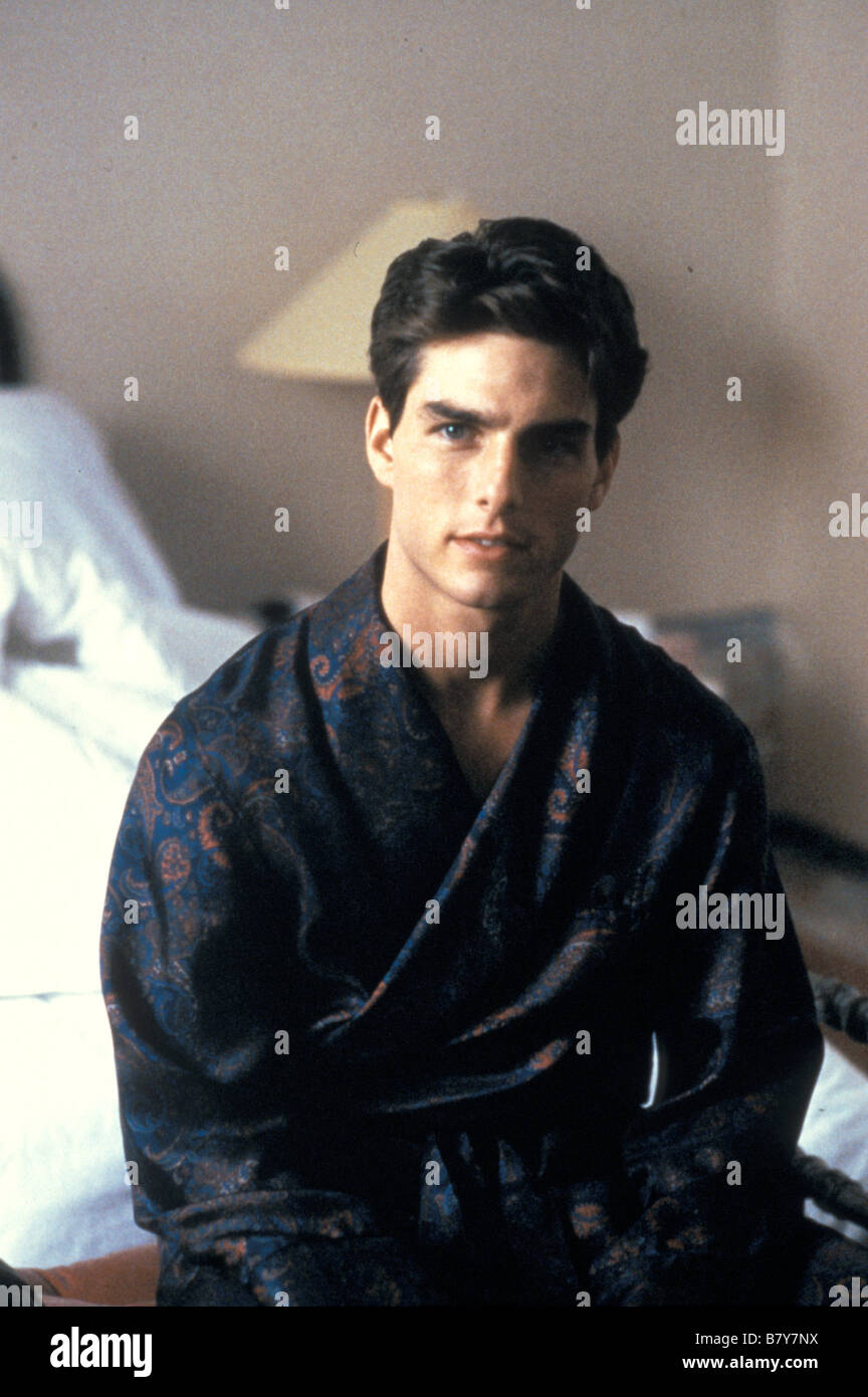 Cocktail Year: 1988 USA Tom Cruise Director: Roger Donaldson Stock Photo -  Alamy