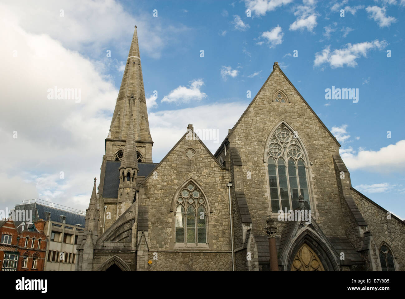 St. Andrew's Church with Tourist Centre, Dublin Ireland, August 2006 ...