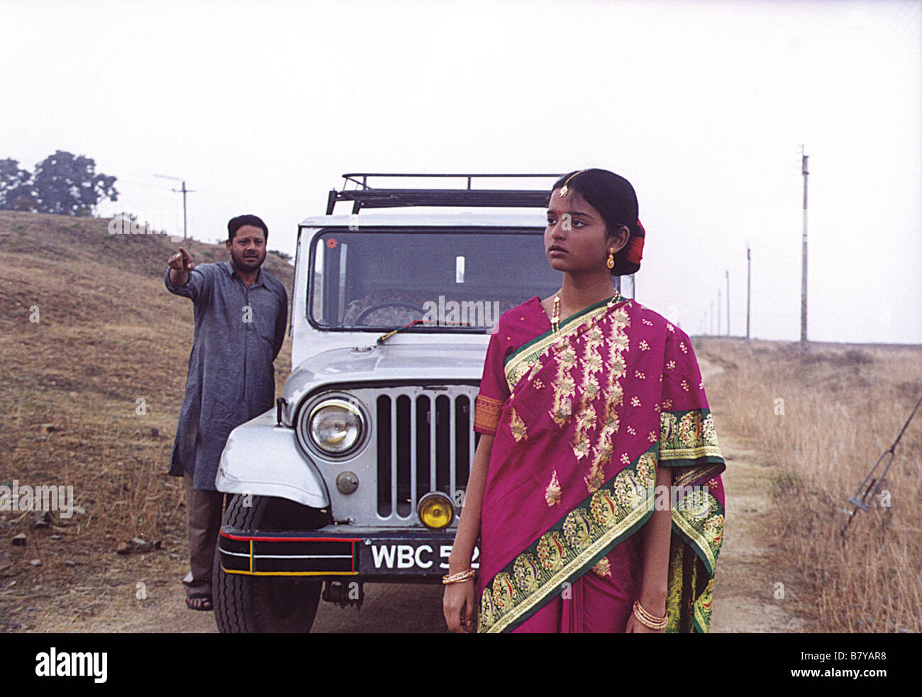 Chroniques indiennes Mondo Meyer Upakhyan  Year: 2002 - India Samata Das  Director: Buddhadev Dasgupta Stock Photo