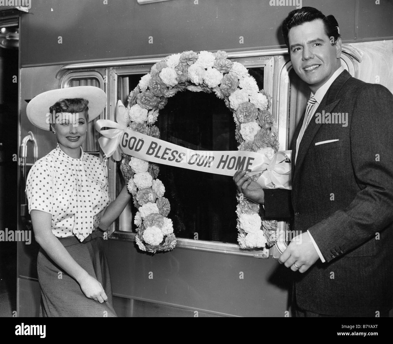Page 2 Lucille Ball And Desi Arnaz High Resolution Stock Photography And Images Alamy
