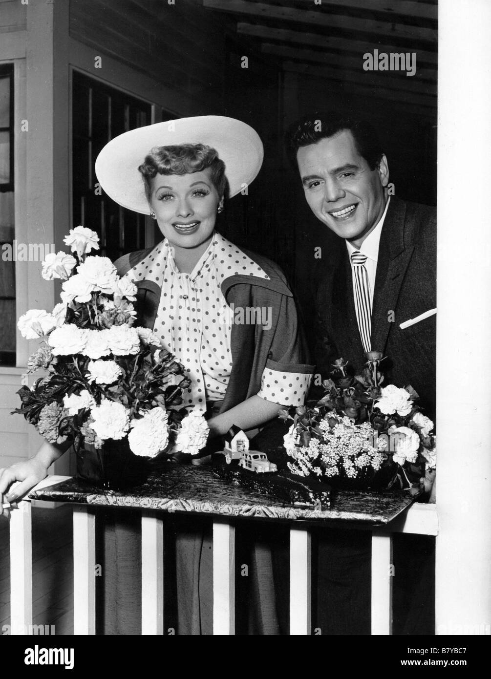 Page 2 Lucille Ball And Desi Arnaz High Resolution Stock Photography And Images Alamy