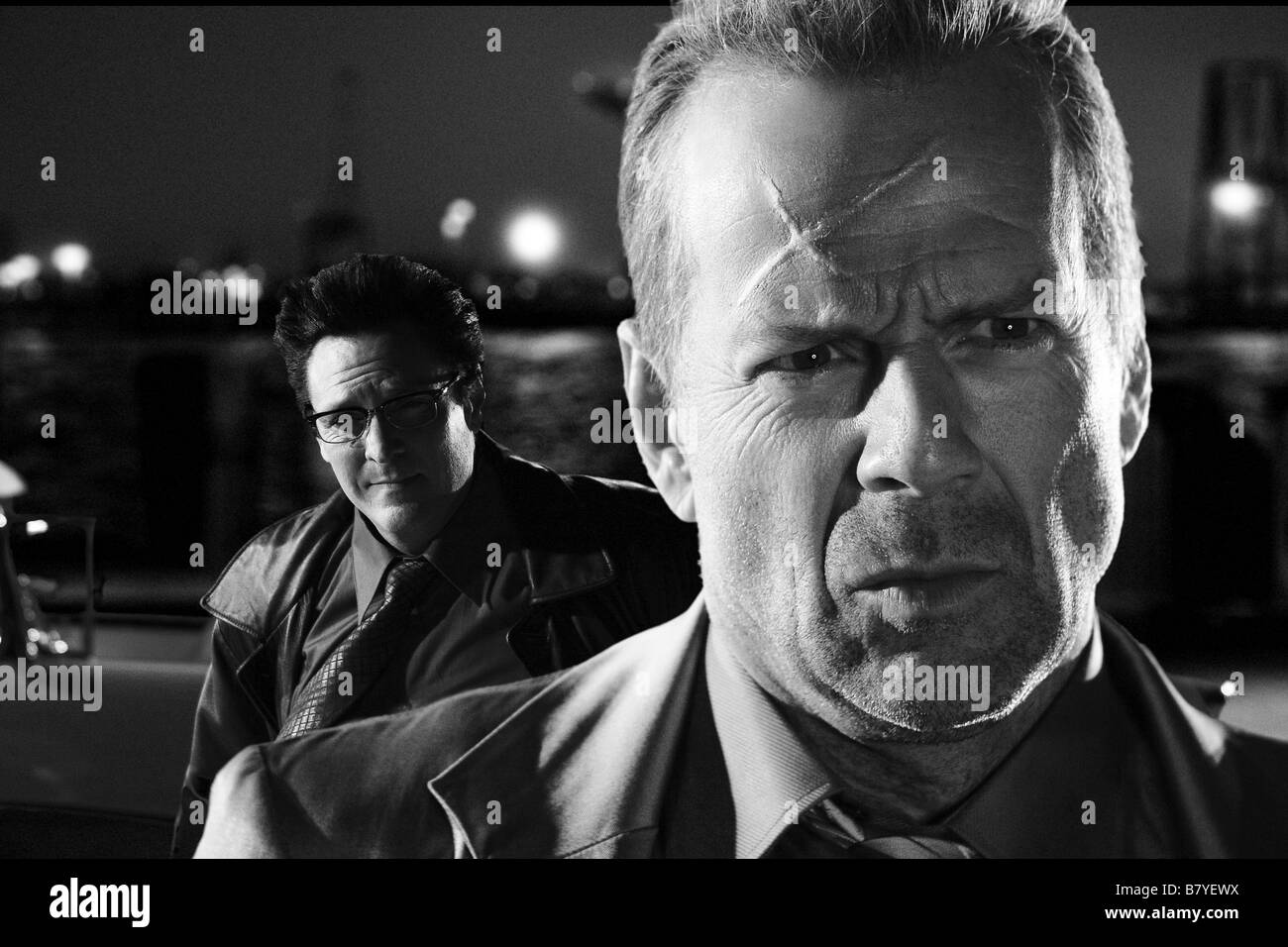 Sin City  Year: 2005 USA Bruce Willis , Michael Madsen  Director: Frank Miller Robert Rodriguez Stock Photo