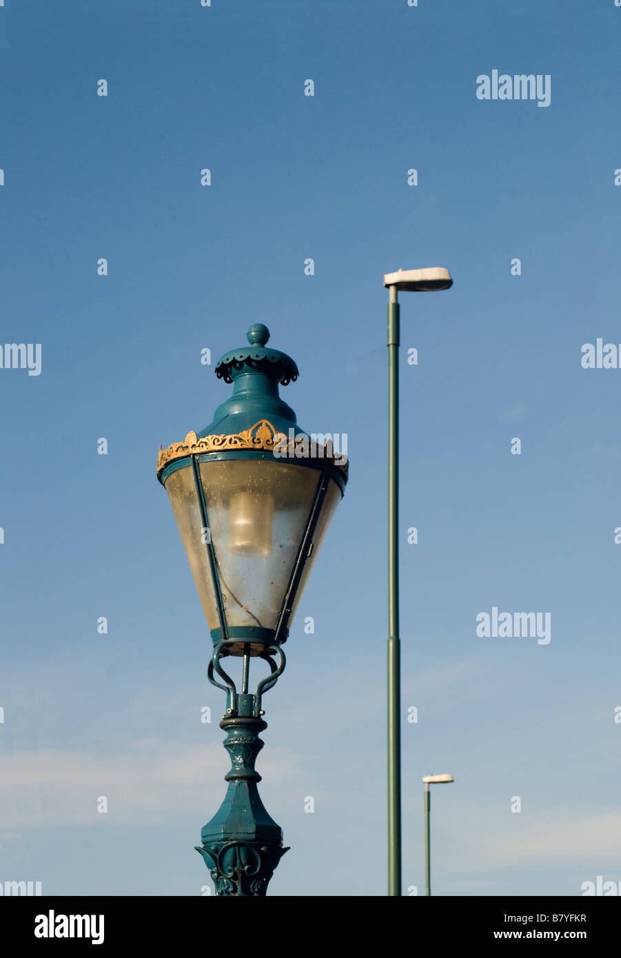 Victorian street lamp Stock Photo - Alamy