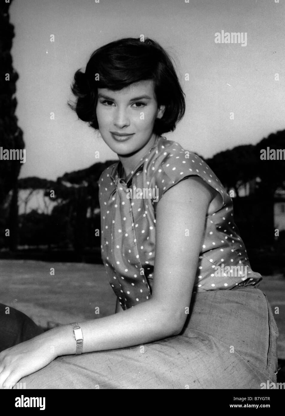 Antonella Lualdi (born 1931 (born in Beirut, Lebanon) Antonella Lualdi (born 1931 (born in Beirut, Lebanon)