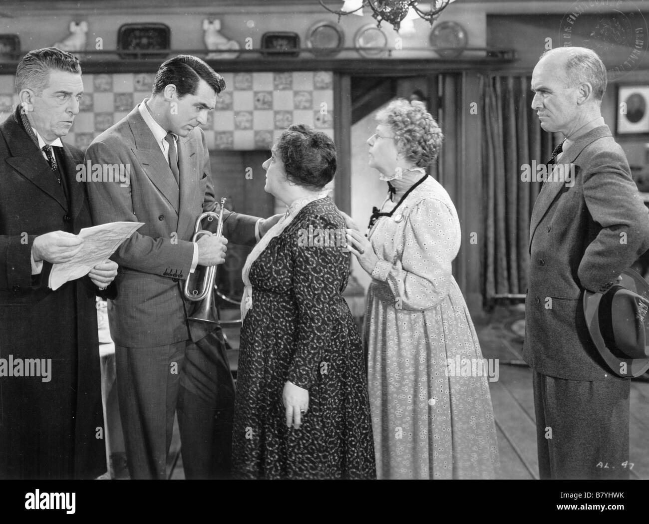 Arsenic et vieilles dentelles Arsenic and Old Lace  Year: 1944 USA Cary Grant , Josephine Hull , Jean Adair , James Gleason  Director: Frank Capra Stock Photo