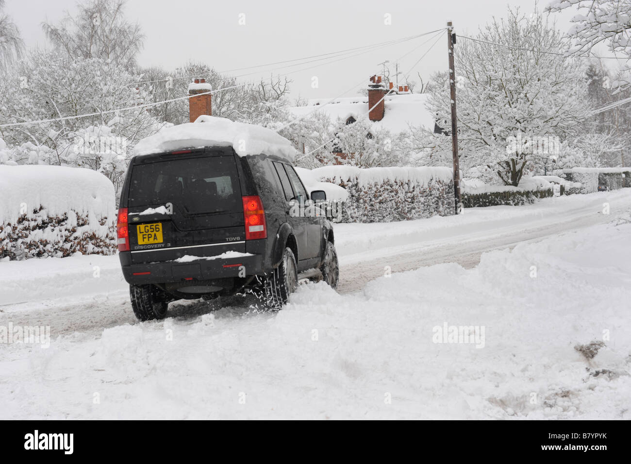 Icy driving conditions hires stock photography and images Alamy