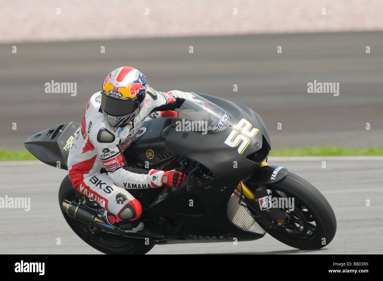 SEPANG MALAYSIA February 5 2009 British James Toseland of Tech 3 Yamaha at MotoGP Official Test at Sepang Malaysia Stock Photo