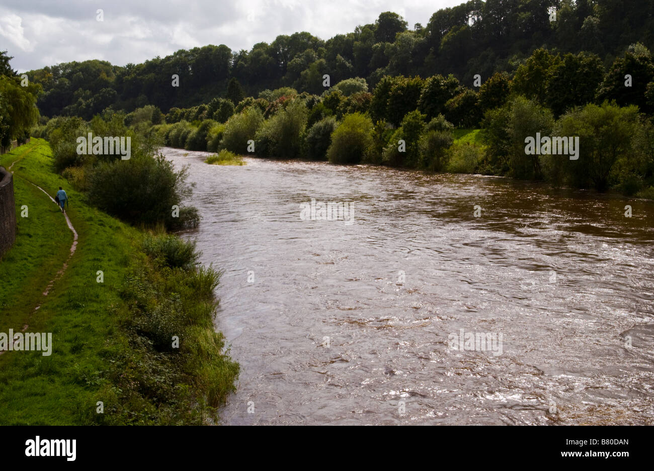 Walking river usk wales hi-res stock photography and images - Alamy