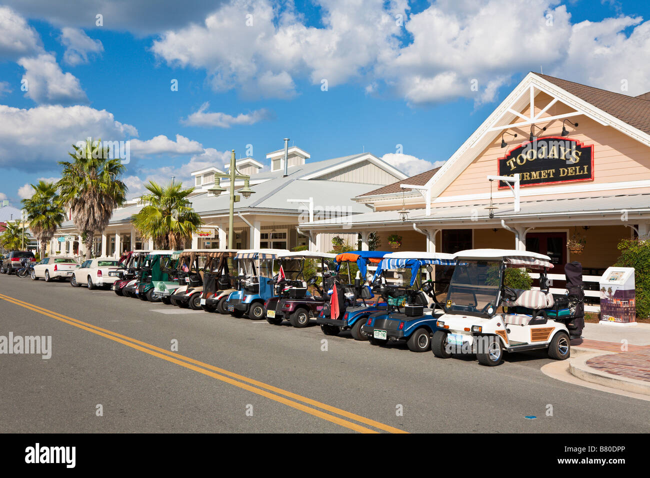 Driving golf carts High Resolution Stock Photography and Images Alamy