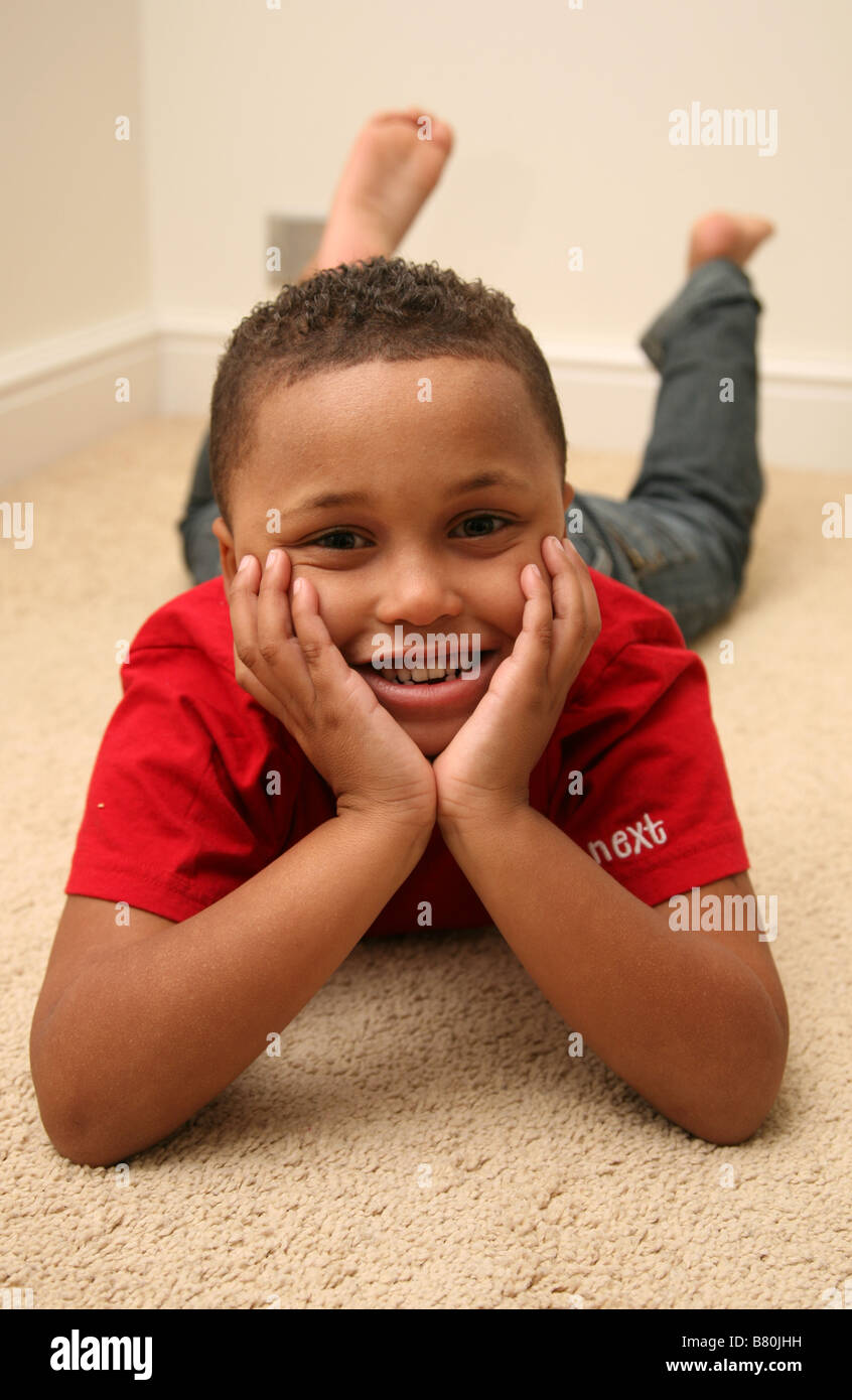 5 year old boy Stock Photo - Alamy