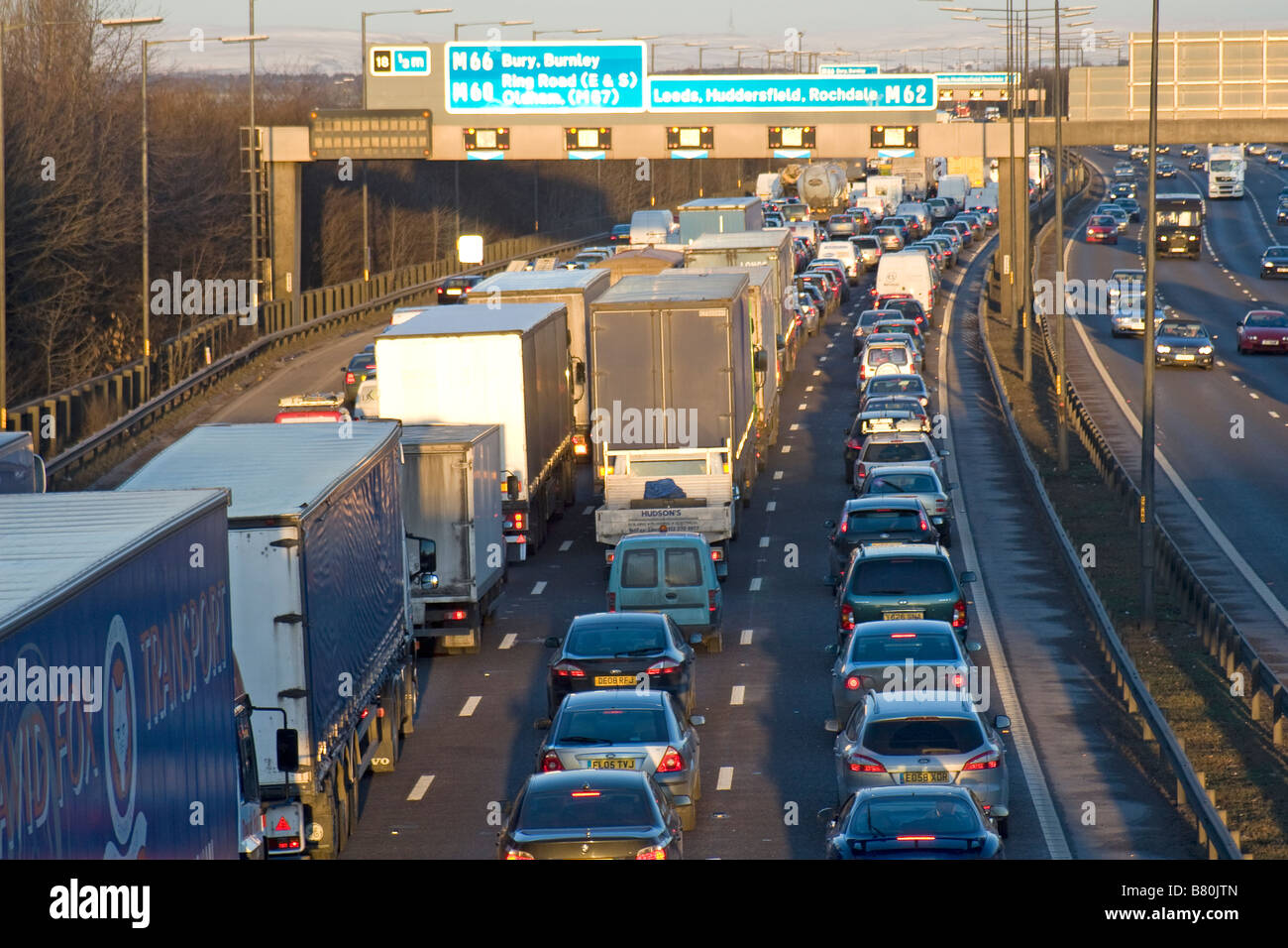 Evening traffic, M62/M60 north Manchester Stock Photo - Alamy
