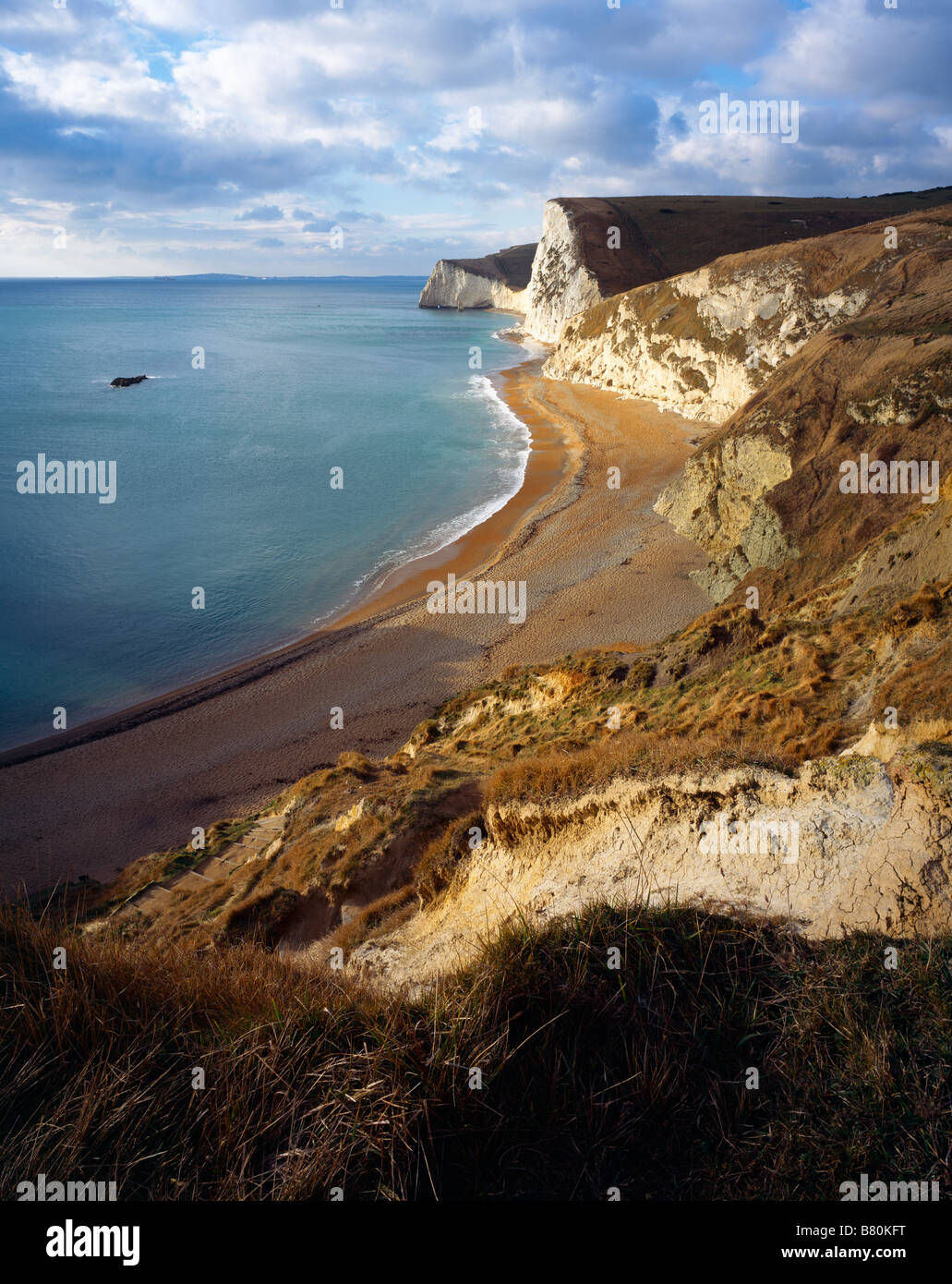 The cliffs of Bats Head and Swyre Head by Durdle Door on the Dorset Jurassic Coast, West Lulworth, Dorset, England Stock Photo