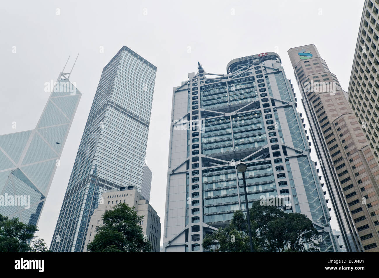 Hsbc building hong kong hi-res stock photography and images - Alamy