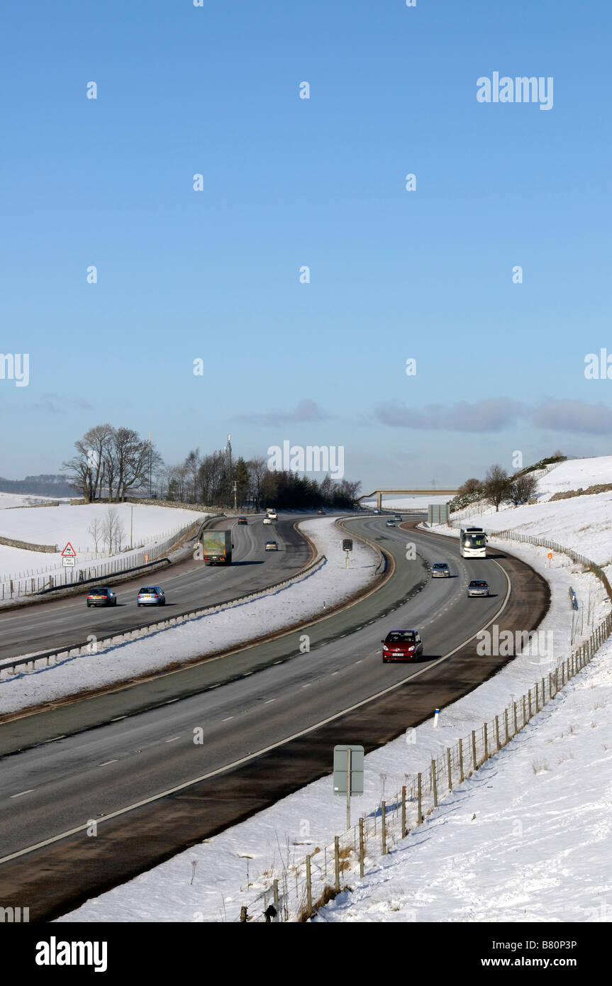 Traffic on the M6 motorway at Shap summit Stock Photo