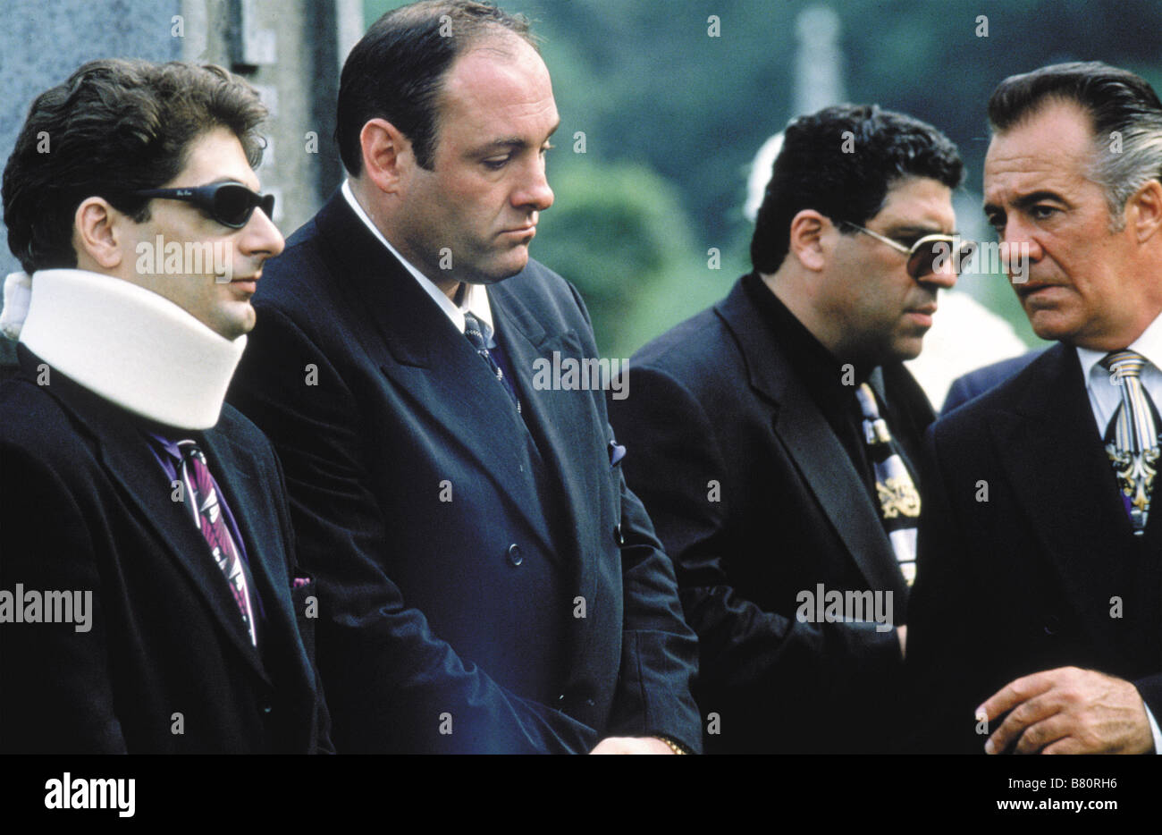 The Sopranos  TV-Series 1999-2007 USA 2000 Season 2  Created by David Chase Michael Imperioli, James Gandolfini, Vincent Pastore, Tony Sirico Season Stock Photo