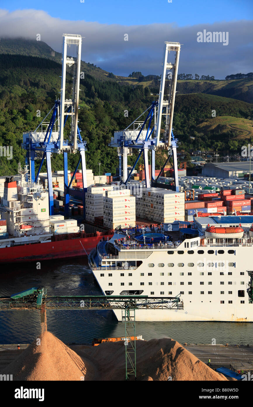 Dunedin Stern Hi res Stock Photography And Images Alamy dunedin-stern-hi-res-stock-photography-and-images-alamy