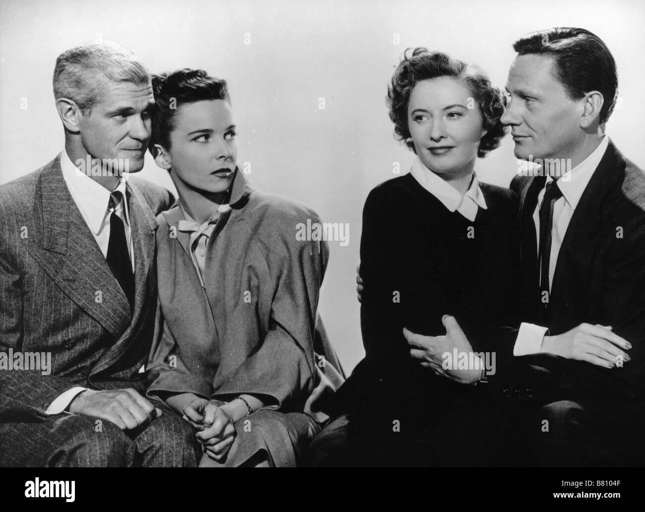 La femme à l'écharpe païlletée The File on Thelma Jordon Year: 1950 USA  Barbara Stanwyck, Wendell Corey, Paul Kelly, Joan Tetzel Director: Robert  Siodmak Stock Photo - Alamy