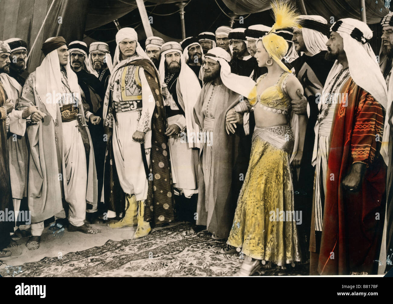 Les mille et nuits  Year: 1942 -  Arabian Nights  Year: 1942 USA Maria Montez, Jon Hall  Director: John Rawlins Stock Photo
