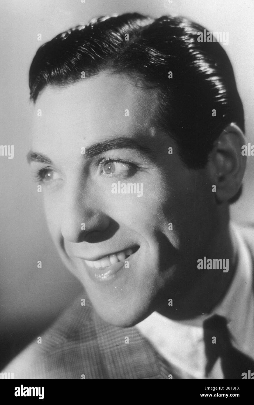 Luis Mariano, chanteur espagnol d'opérette. Vers 1947. Stock Photo